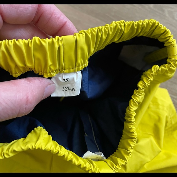 OshKosh Rain Coat and Pants - size 3X - Picture 10 of 10